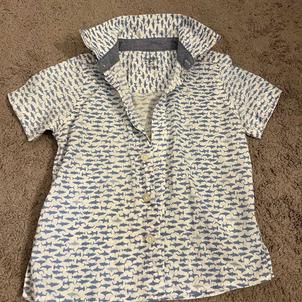 OshKosh B'gosh Shark Casual Button Down Shirt Size 3T